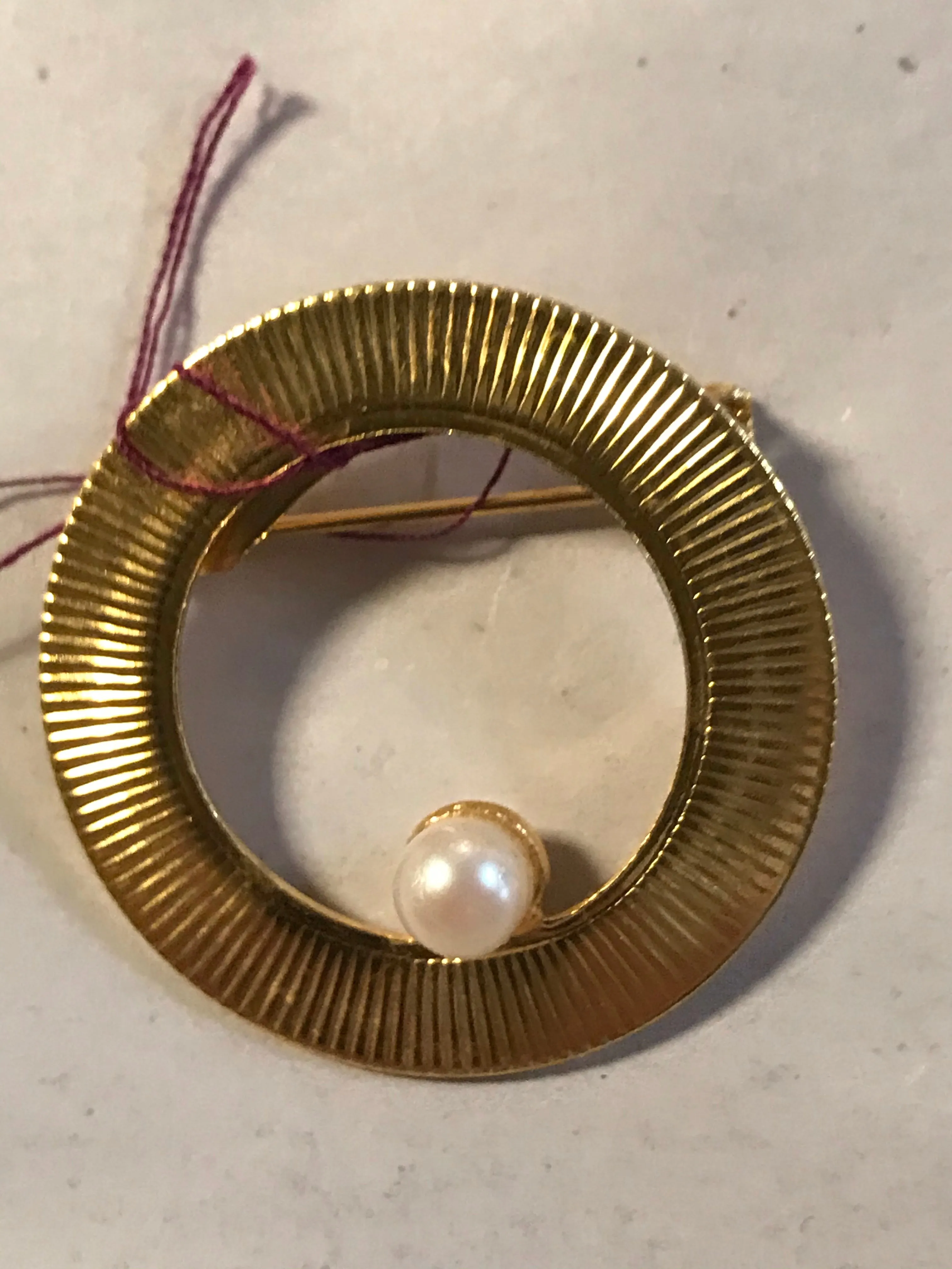 €€ Vintage Set/3 Wreath Bow Lapel Pin Pendant Brooch