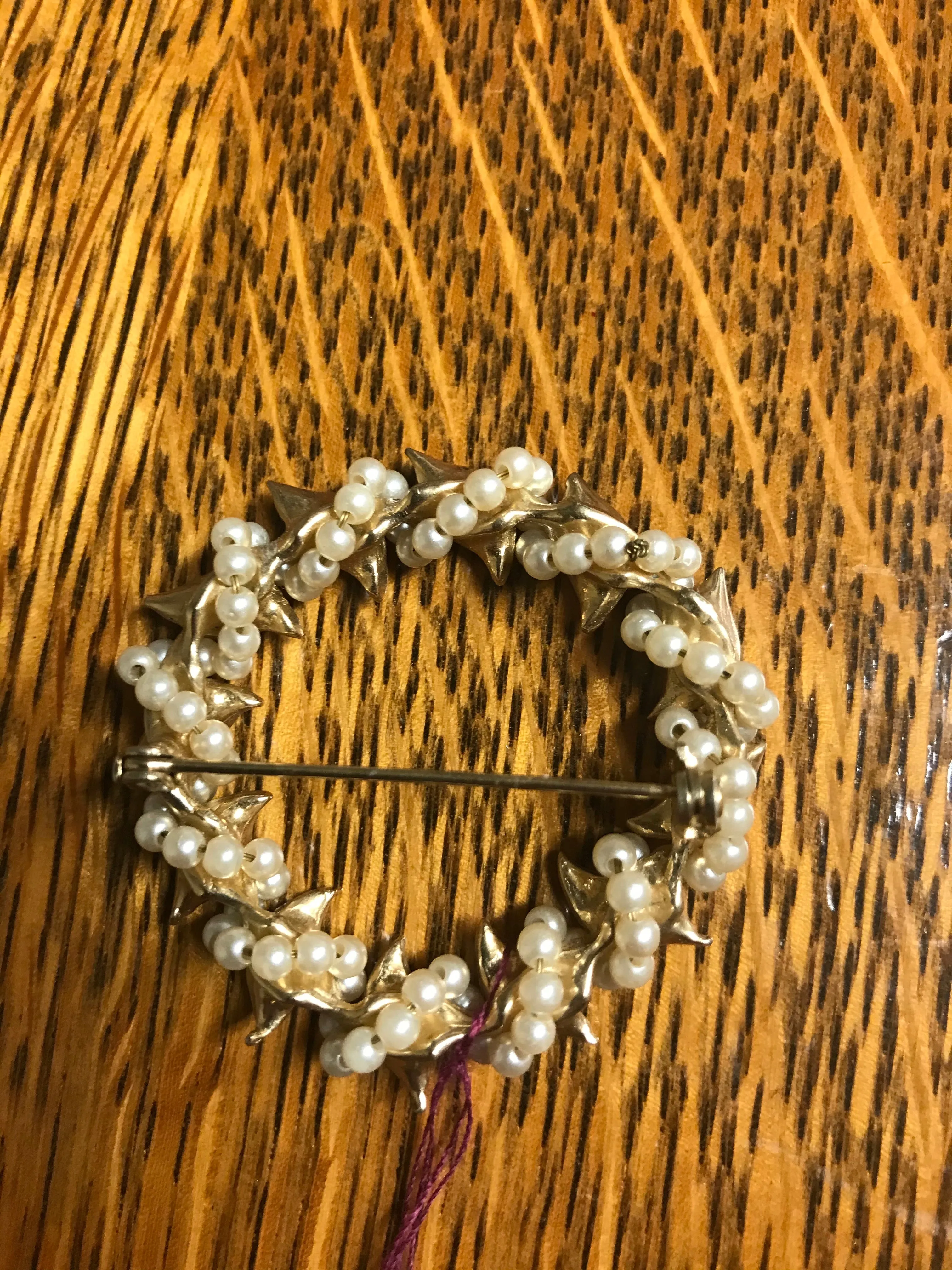 €€ Vintage Set/3 Wreath Bow Lapel Pin Pendant Brooch