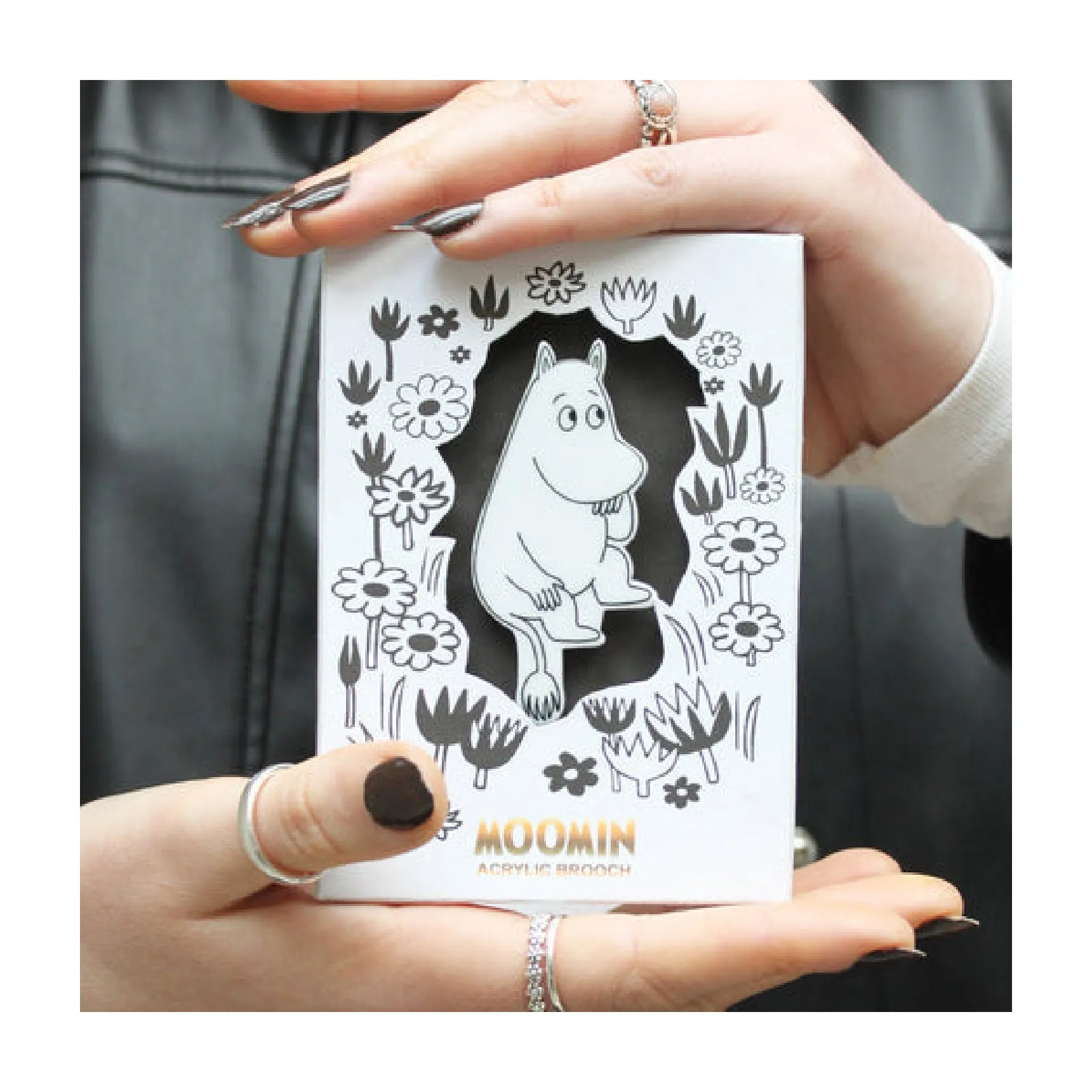 Acrylic Brooch Moomintroll
