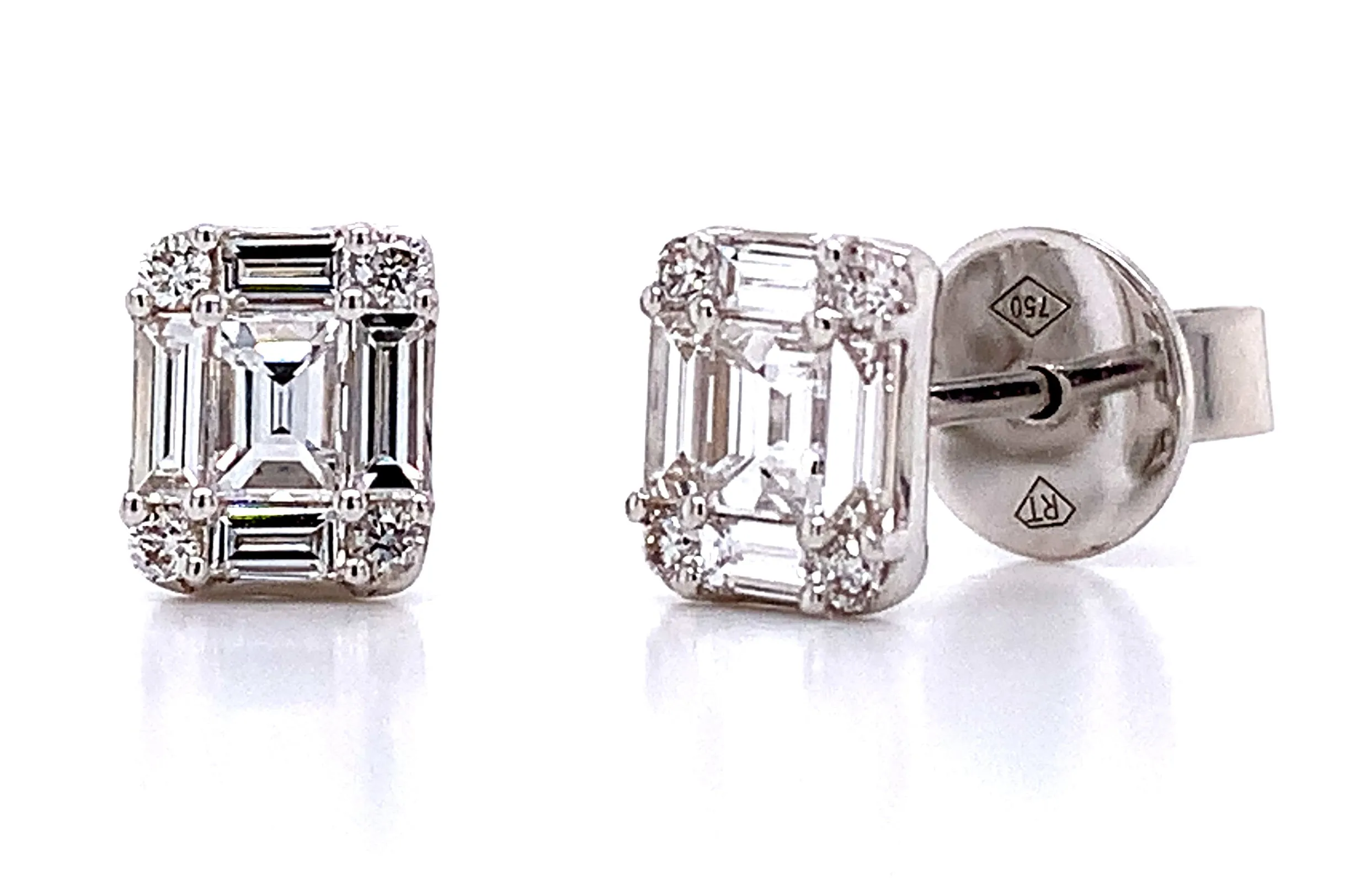 Baguette Diamond 0.67ct t.w. Stud  Earrings