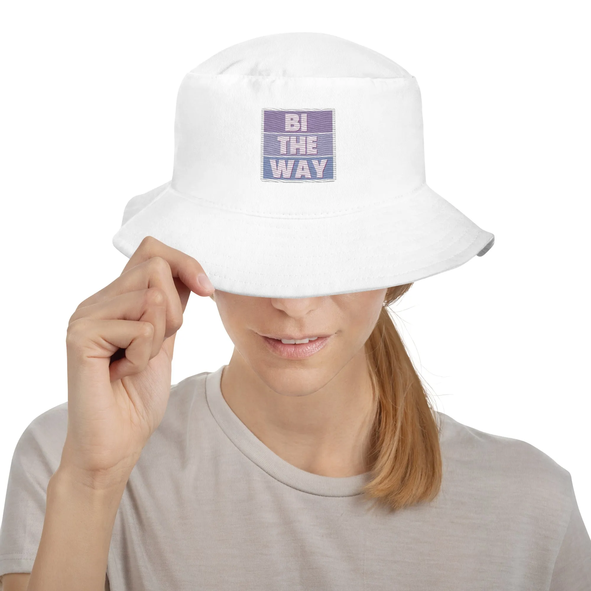 BI THE WAY Premium Embriodered Bucket Hat