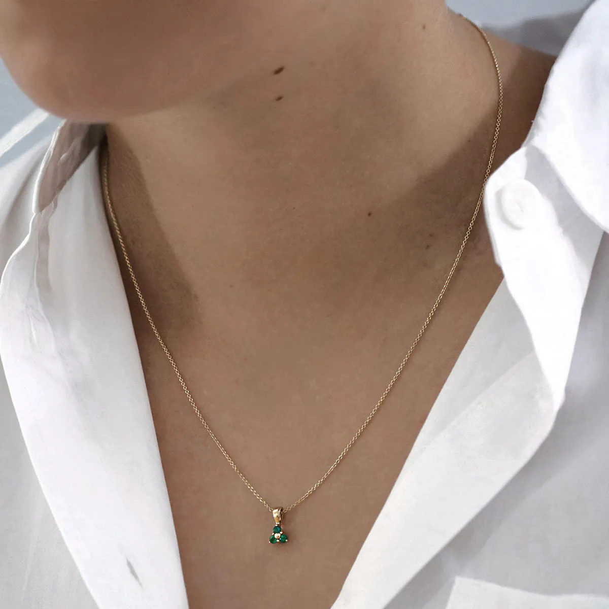 Bijou Collection Trefoil Emerald Pendant | 9K Yellow Gold
