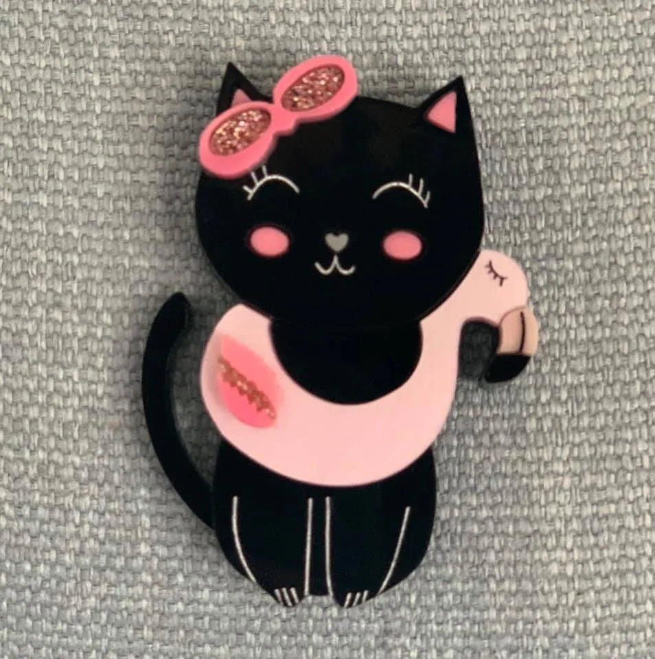 Black Kitty Pink flamingo - Brooch