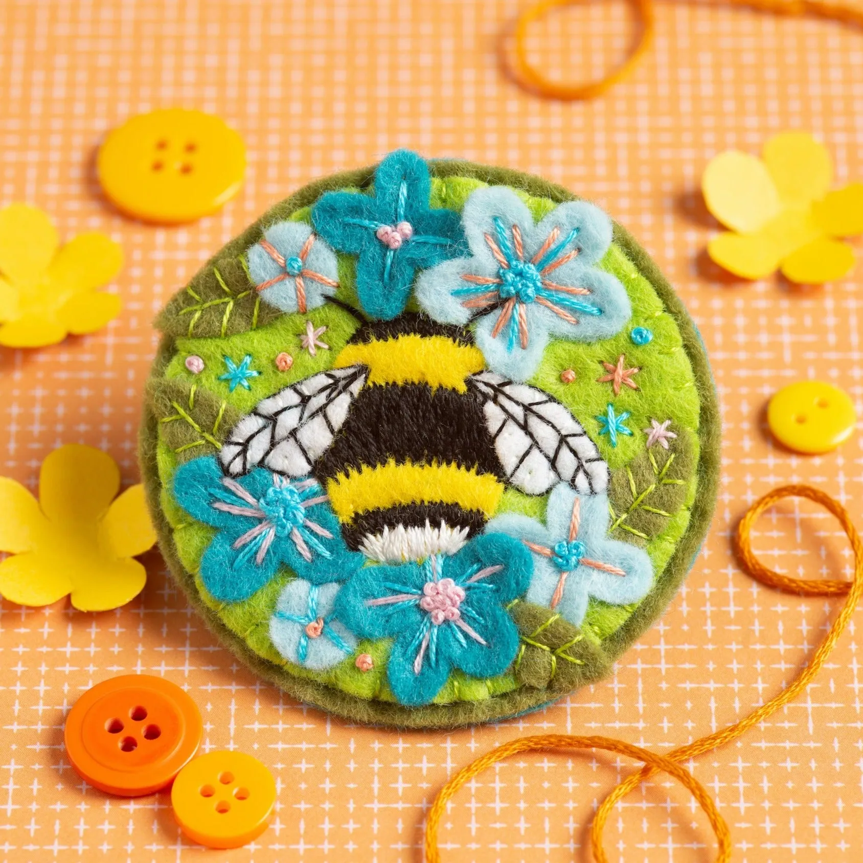 Bumblebee Felt Craft Brooch Kit