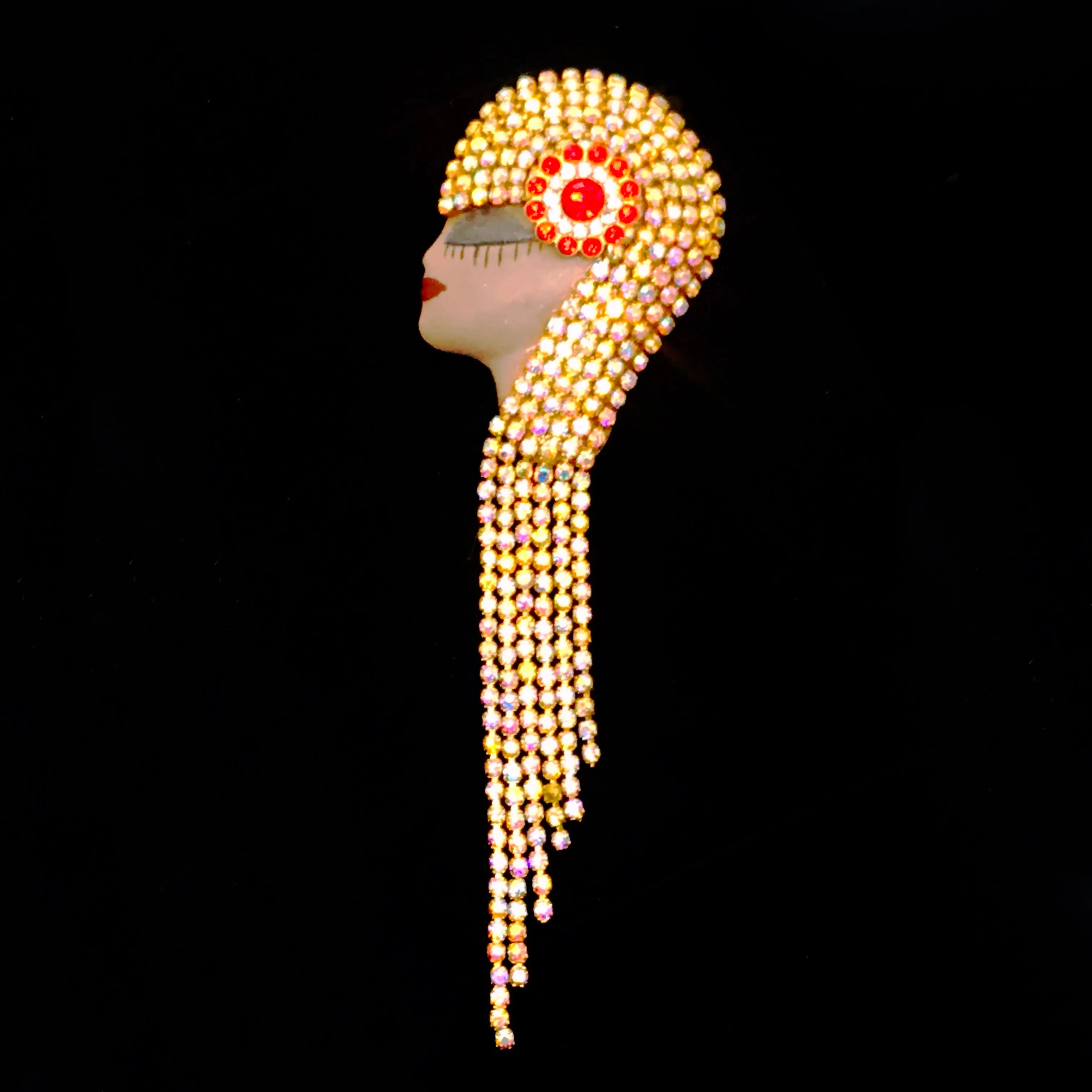Bygone Beauty Crystal Brooch
