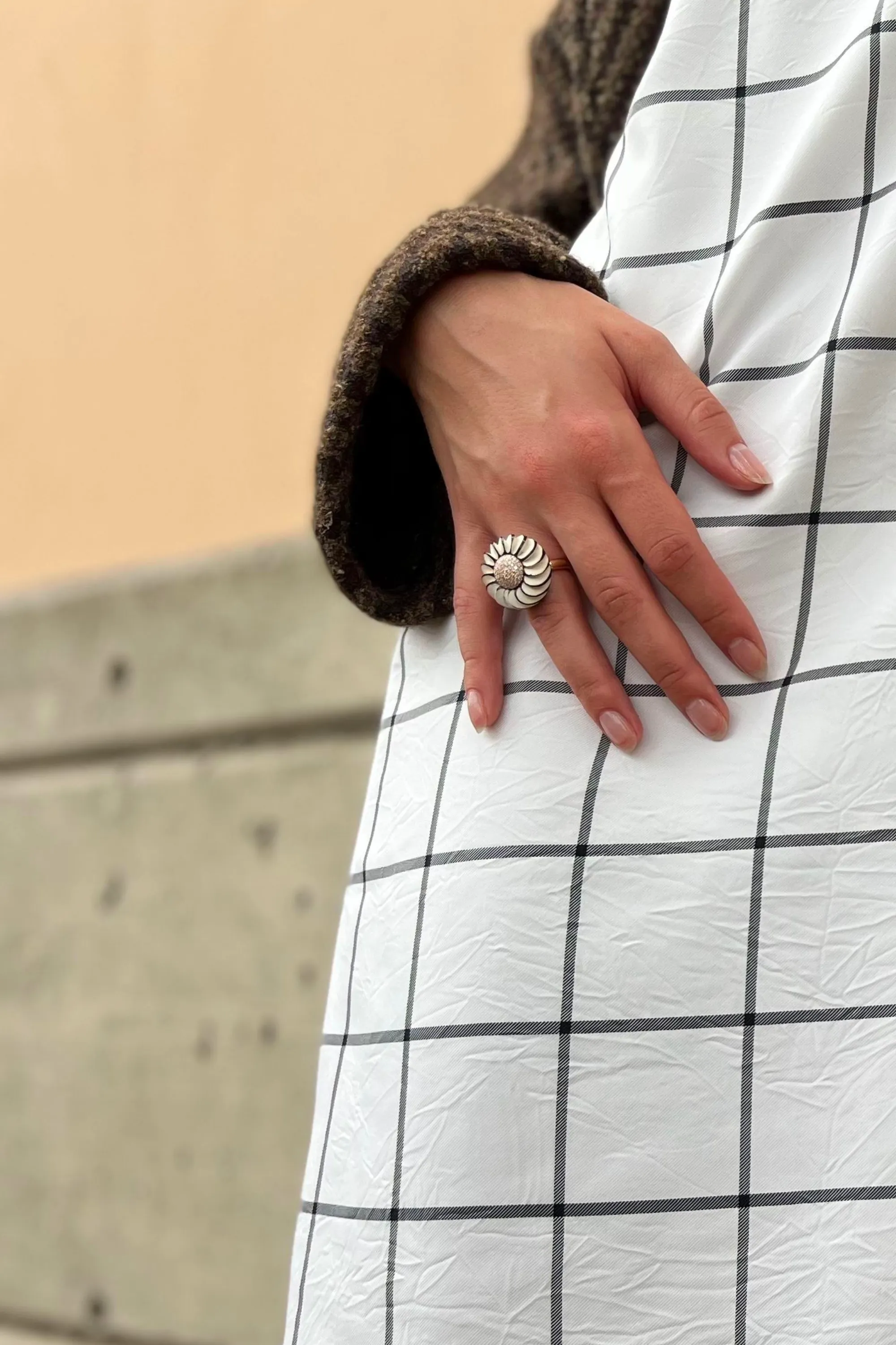 Celluliod Button Ring, Cream