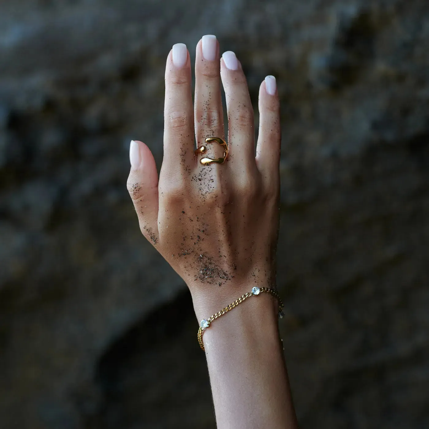 Clara - Claw Ring Stainless Steel