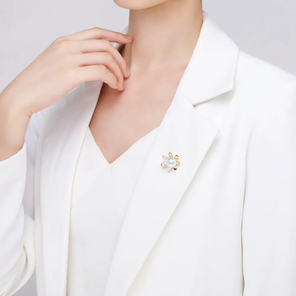 Darling Daisy Pearl Brooch