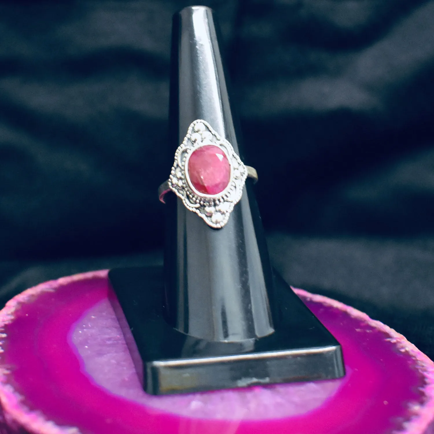 Detailed Ruby Ring (925) Sterling Silver