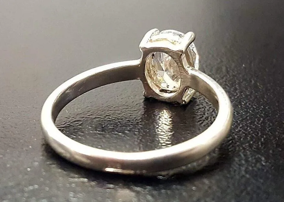 Diamond Oval Ring - Sparkly Solitaire Ring - Vintage Classic Ring