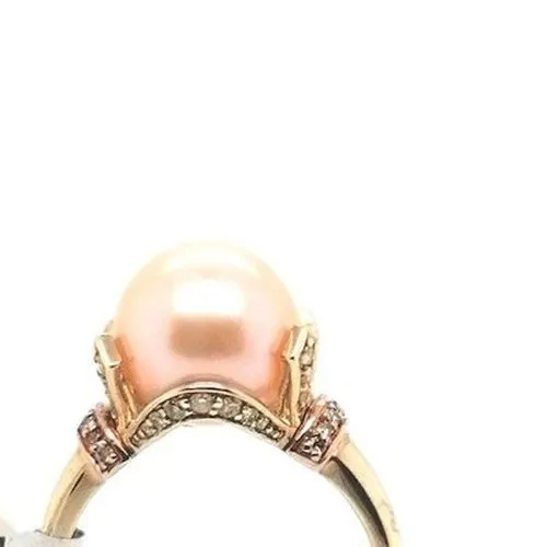 Fresh Water, Diamond and pink diamond ring