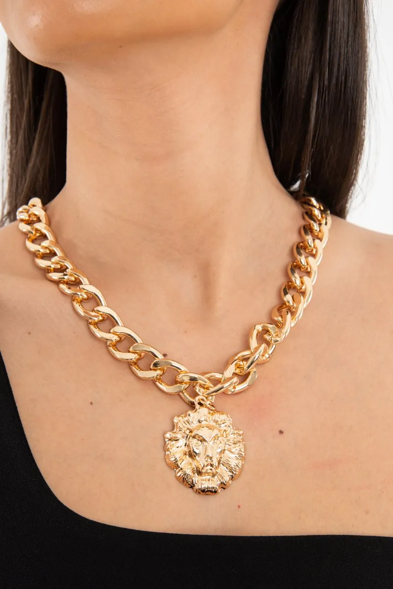 Gold Chunky Chain Lion Pendant Necklace - Jeslie