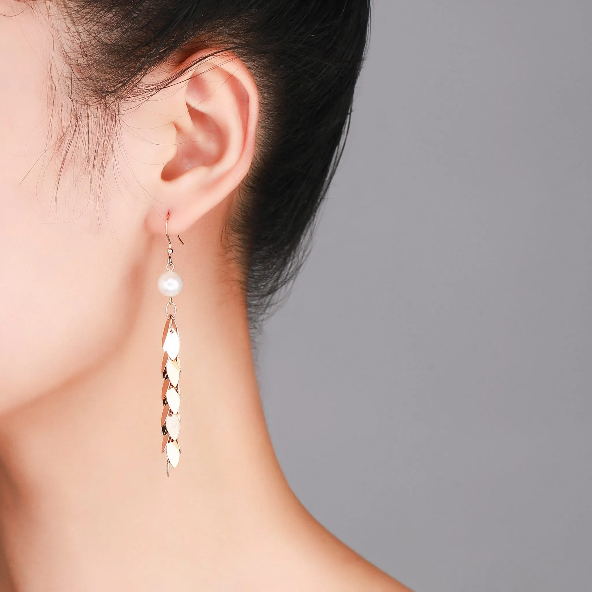 Gold Leaves Pearl Earrings