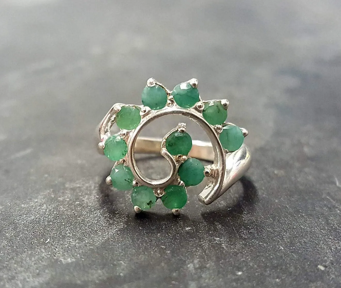 Green Swirl Ring - Genuine Emerald Ring - Vintage Spiral Ring
