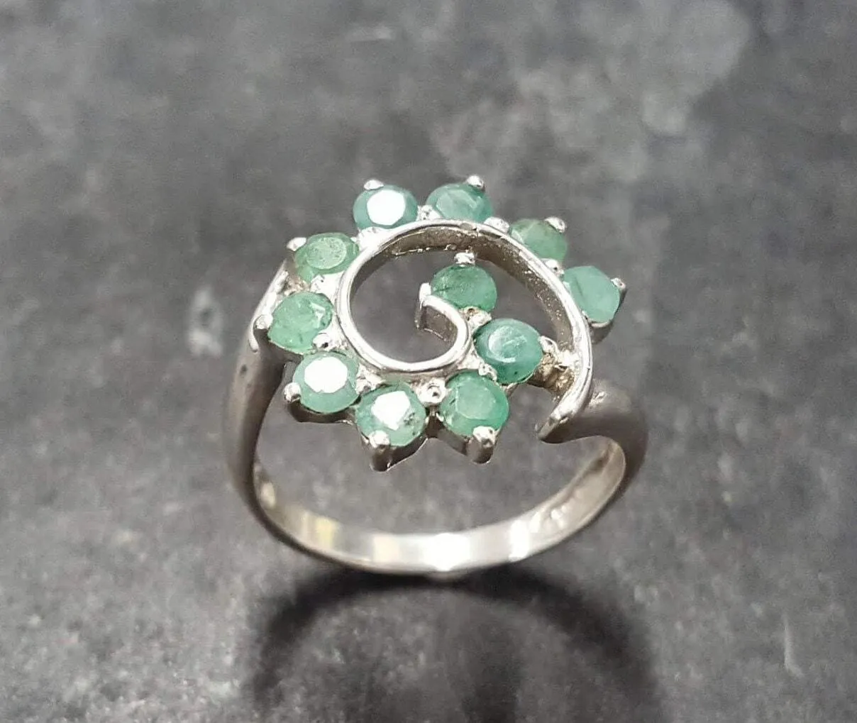 Green Swirl Ring - Genuine Emerald Ring - Vintage Spiral Ring
