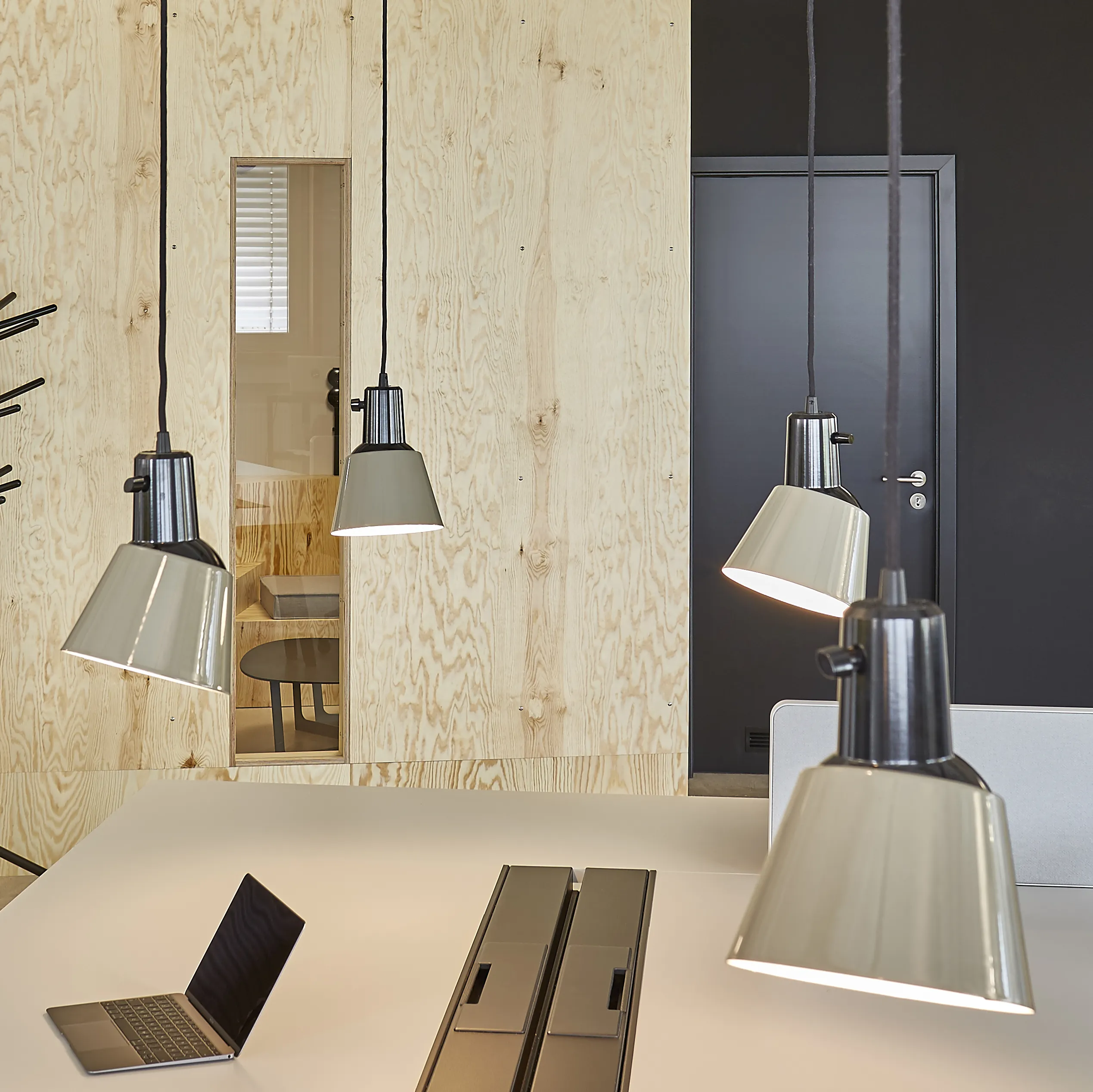 K831 Pendant