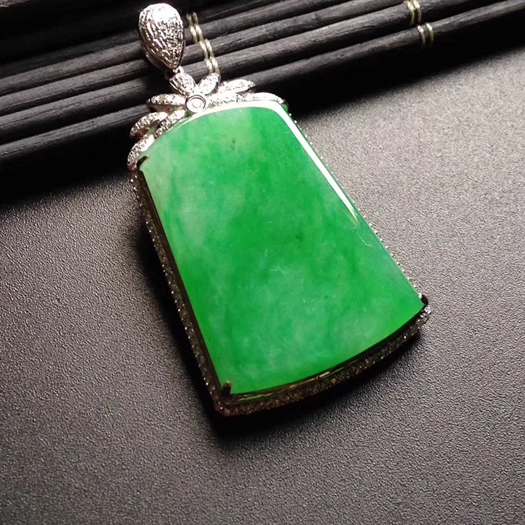 Natural Jade Pendant Jadeite Gold Pendant PT351