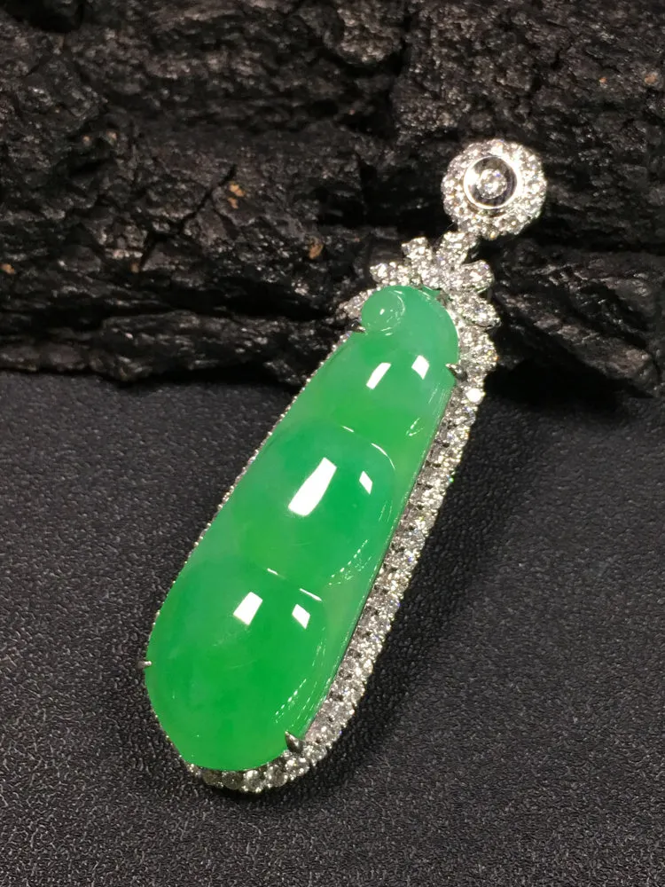 Natural Jade Pendant Jadeite Gold Pendant PT355