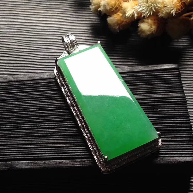 Natural Jade Pendant Jadeite Gold Pendant PT487