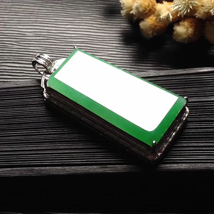Natural Jade Pendant Jadeite Gold Pendant PT487