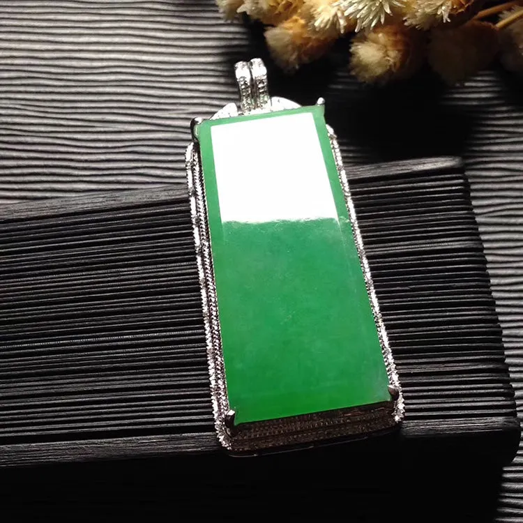 Natural Jade Pendant Jadeite Gold Pendant PT487