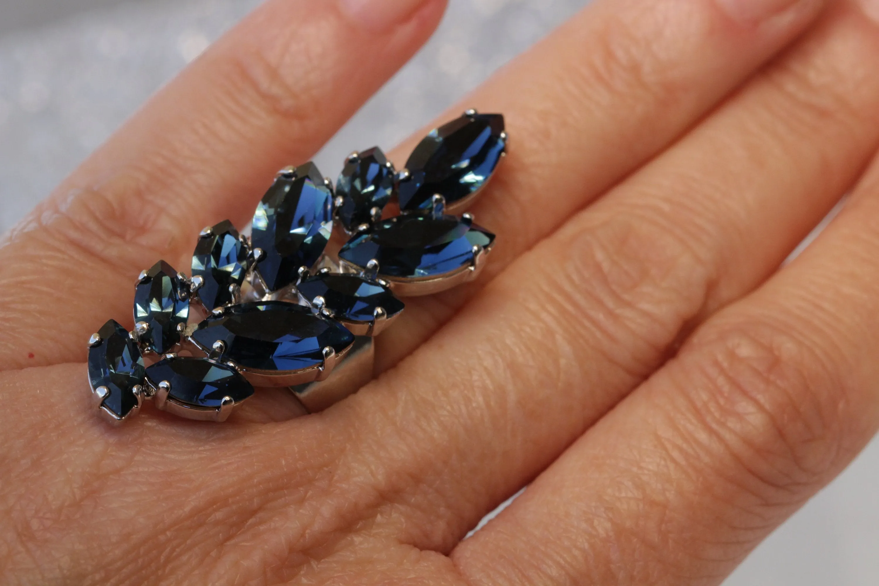NAVY BLUE RING