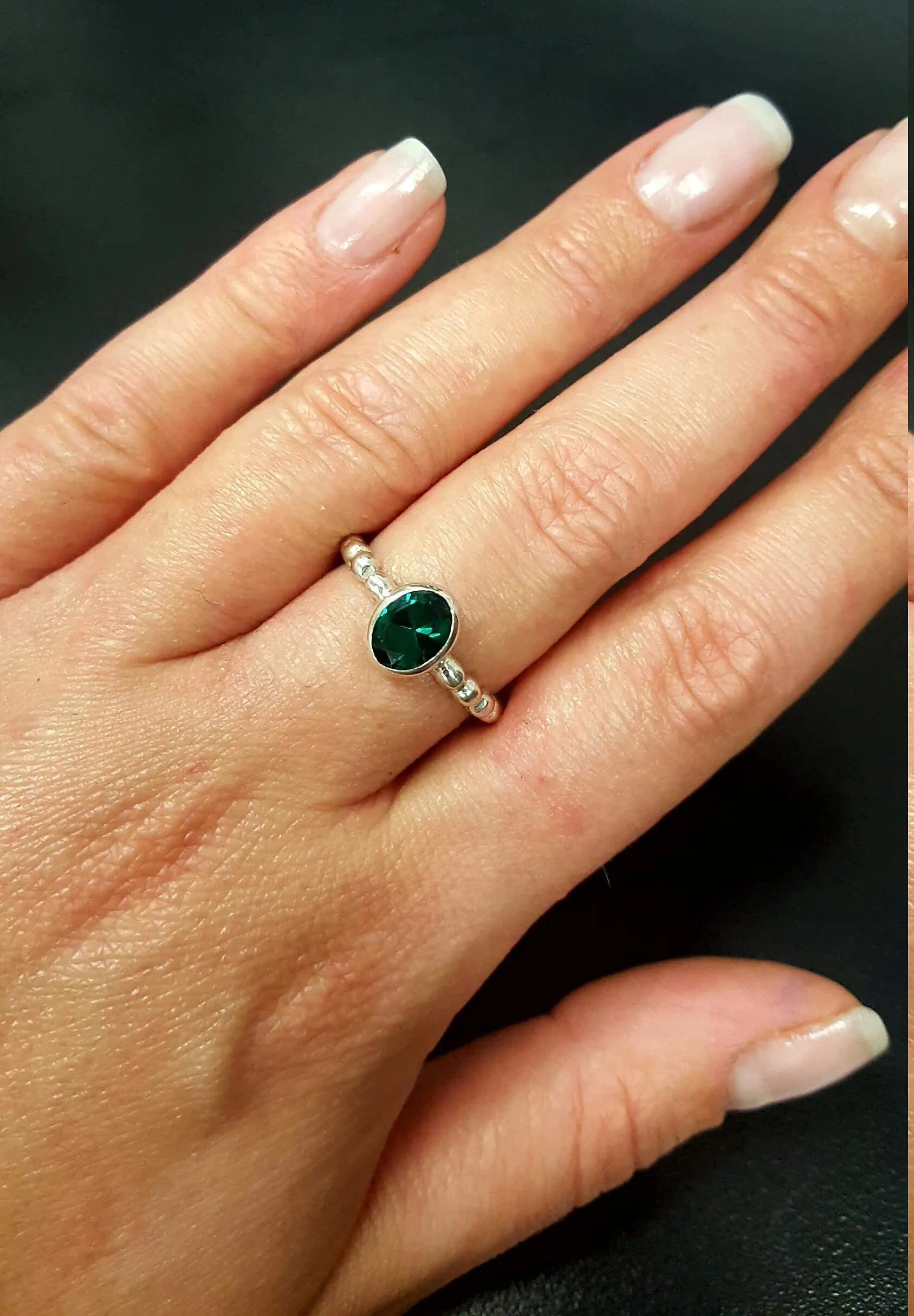 Oval Emerald Ring - Green Bezel Ring - Vintage Bubble Band