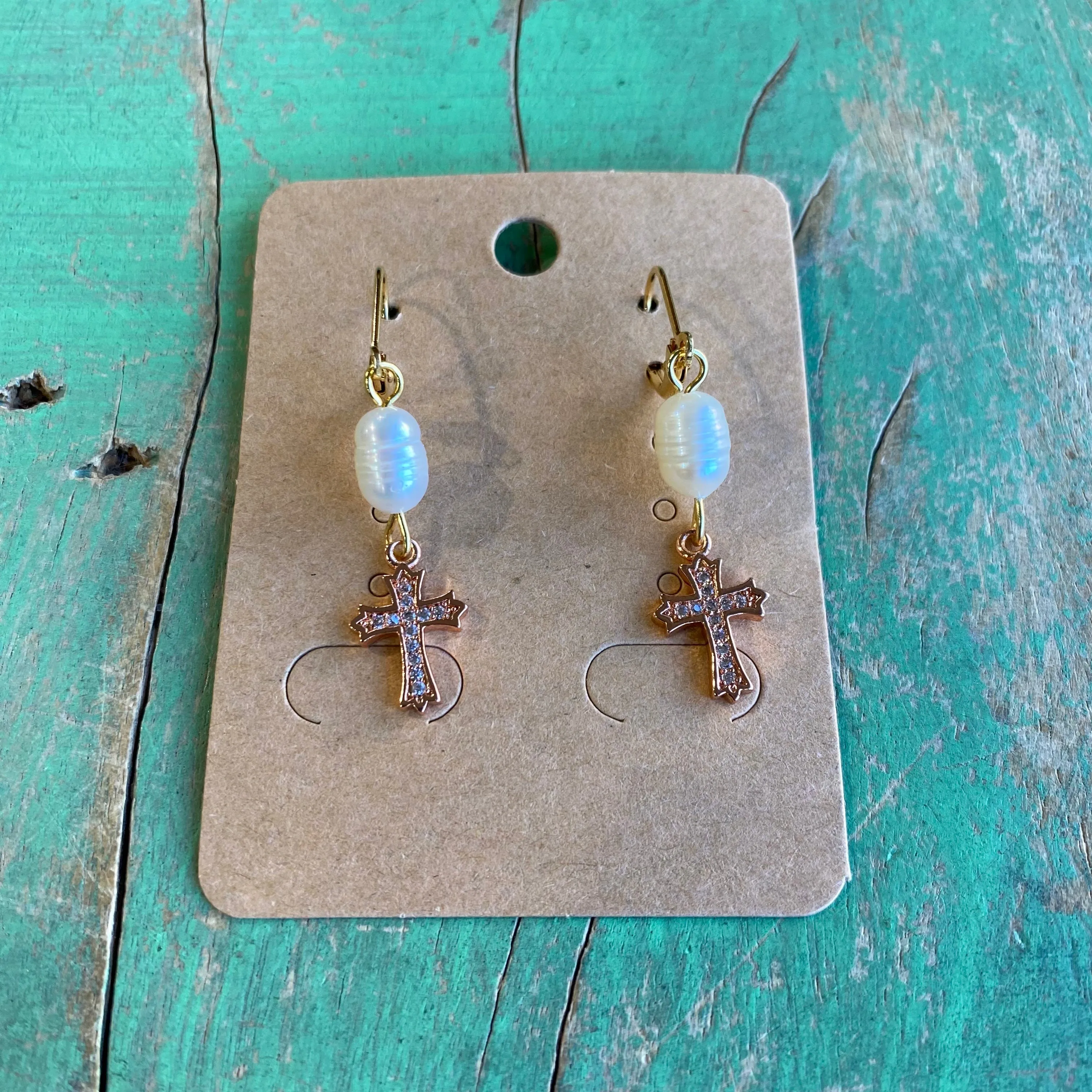 Rose Gold Pearl Necklace and Earring Set