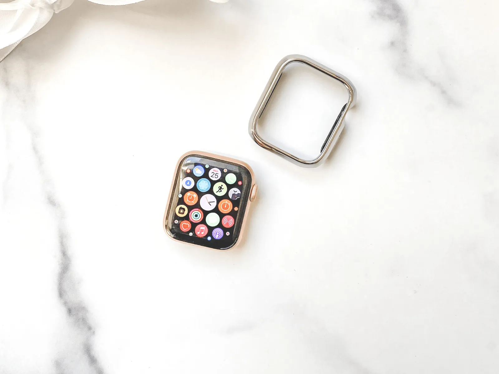Shiny Case for the Apple Watch (Series 4-10, SE2)
