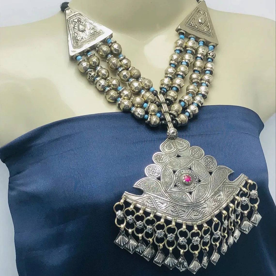Vintage Beaded Necklace With Pendant