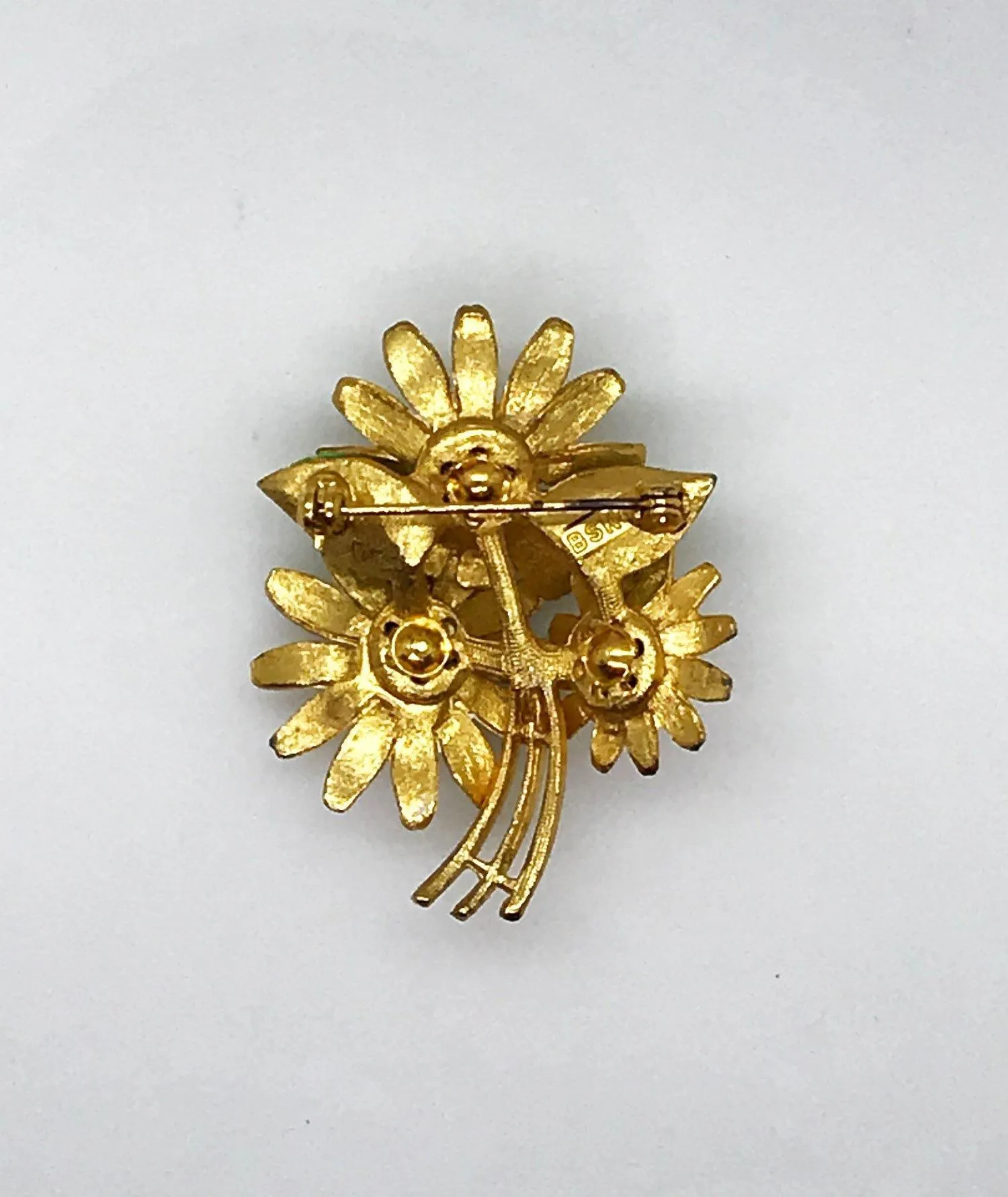 Vintage Enamel and Rhinestone Daisy Brooch