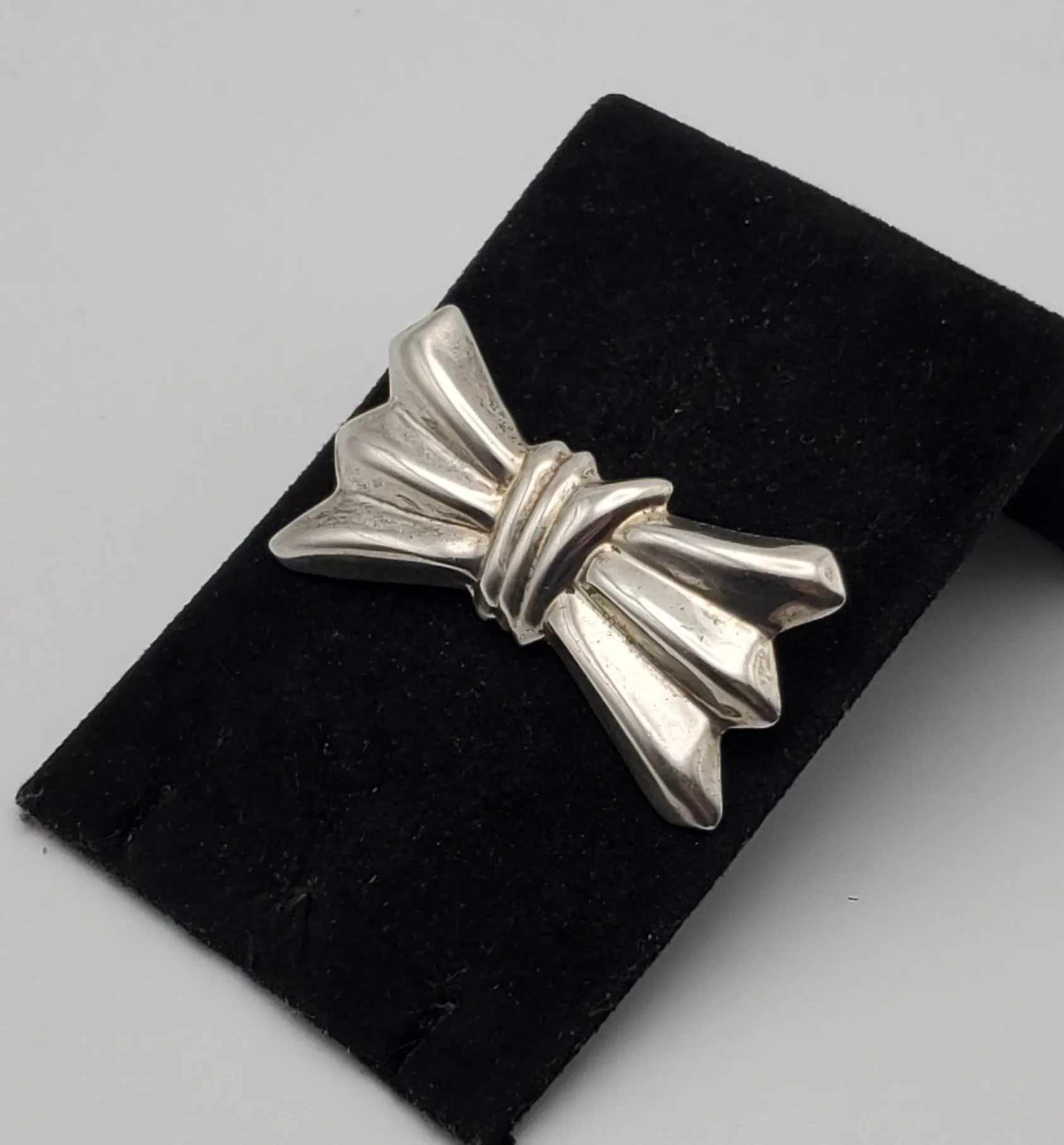 Vintage Handmade Sterling Silver Bow Brooch